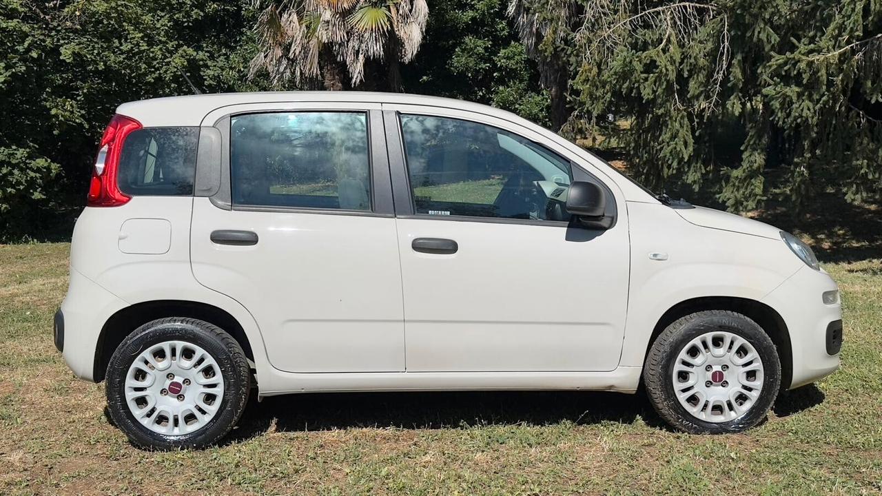 Fiat Panda 1.3 MJT 95 CV S&S Lounge 2016 LEGGI TESTO