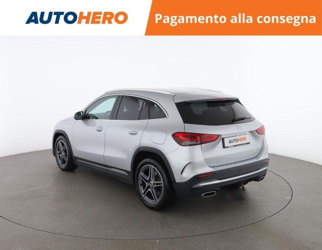 MERCEDES-BENZ GLA 250 Automatic Premium