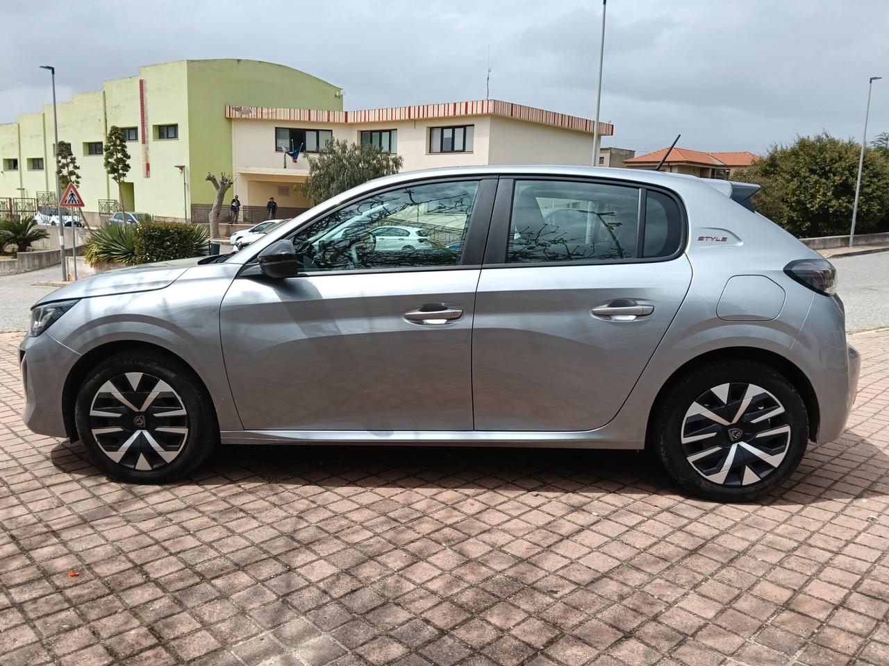 Peugeot 208 PureTech 100 Stop&Start 5 porte Style