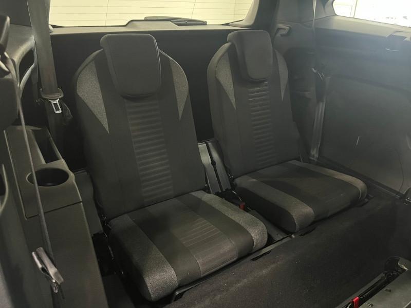 PEUGEOT 5008 PureTech Turbo 130 S&S Active Pack