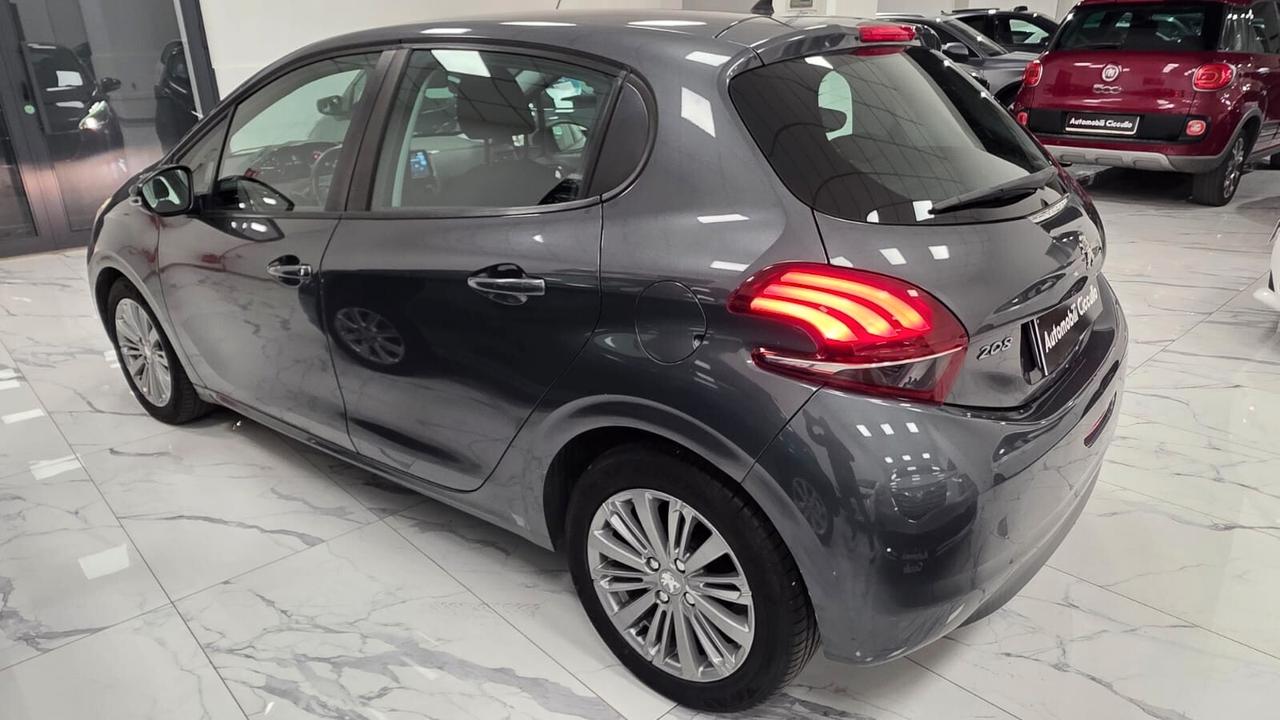 Peugeot 208 BlueHDi 75 5 porte Allure