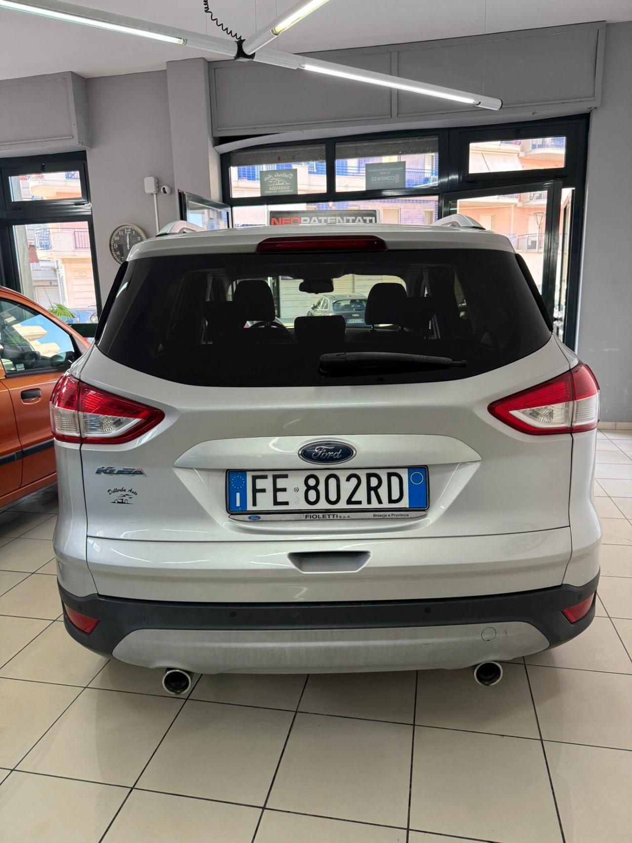 Ford Kuga 2.0 TDCI 120 CV S&S 2WD Titanium