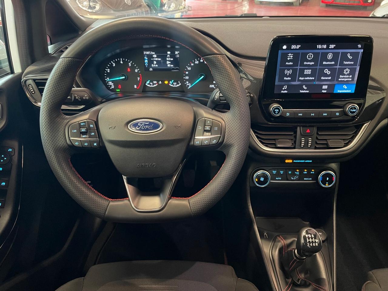 Ford Fiesta 1.0 Ecoboost Hybrid 125 CV 5 porte ST-Line