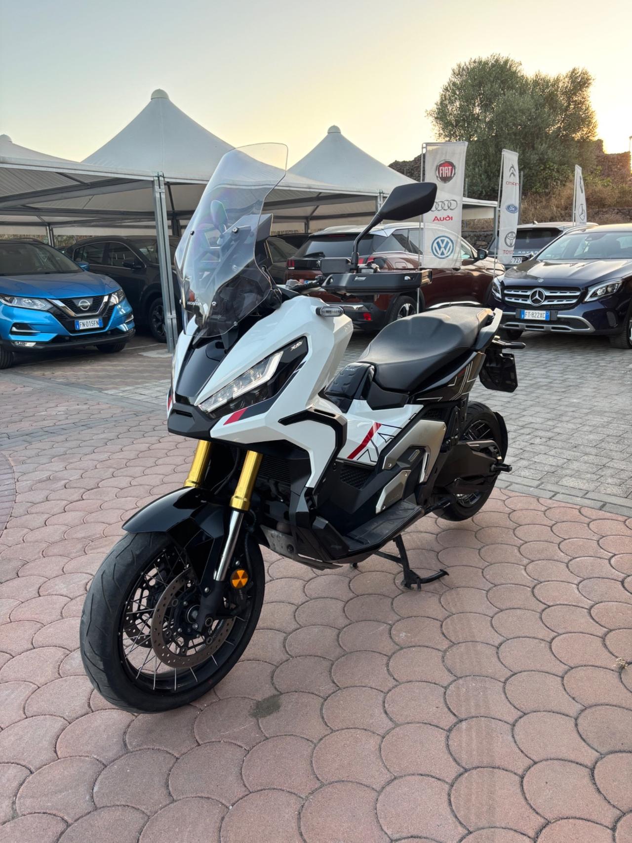 Honda X-ADV 750 2023