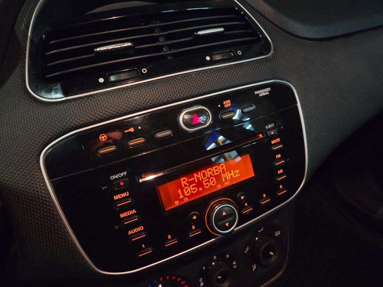 FIAT GRANDE PUNTO 1.2 BENZINA/ GPL 5 PORTE 2017