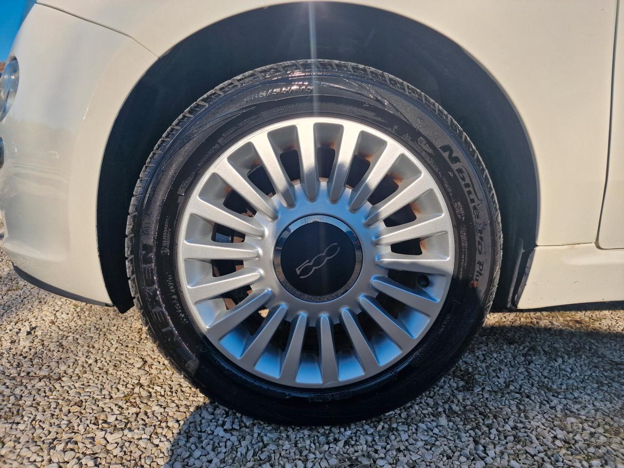 Fiat 500 1.2 Lounge. Soli 41.000 km