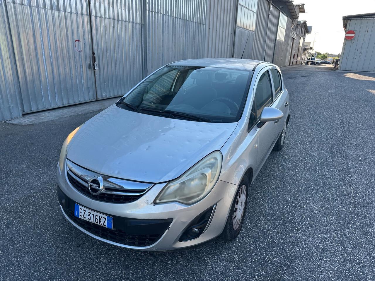 Opel Corsa 1.2 85CV 5 porte GPL-TECH One NEOPATENTATI