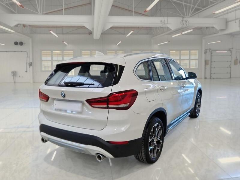 BMW X1 sDrive 18d XLine Plus automatico