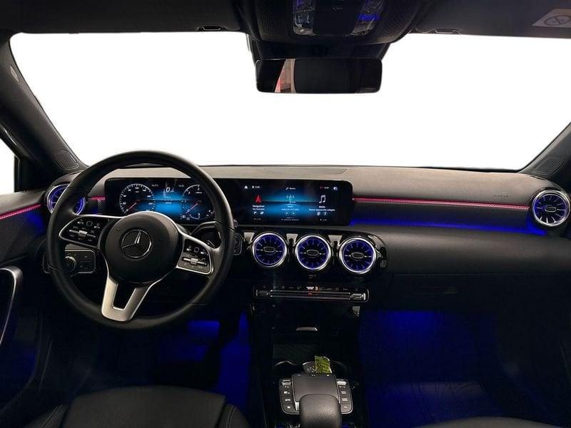 Mercedes-Benz Classe A A 180 d Sport auto