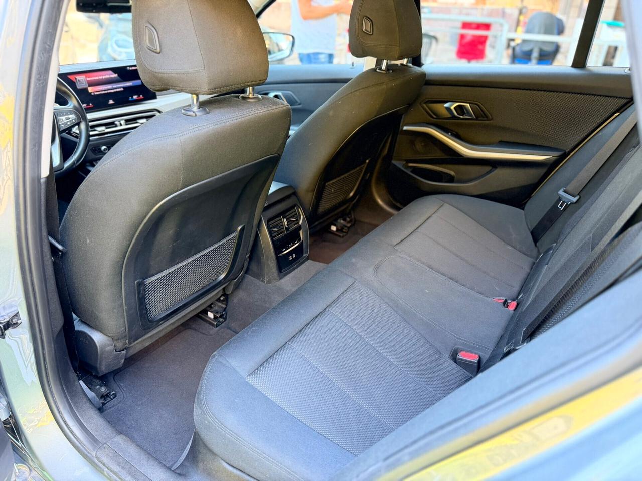 Bmw serie 318d 150CV Touring Anno 12/2022 Permuta Garanzia Finanziamenti