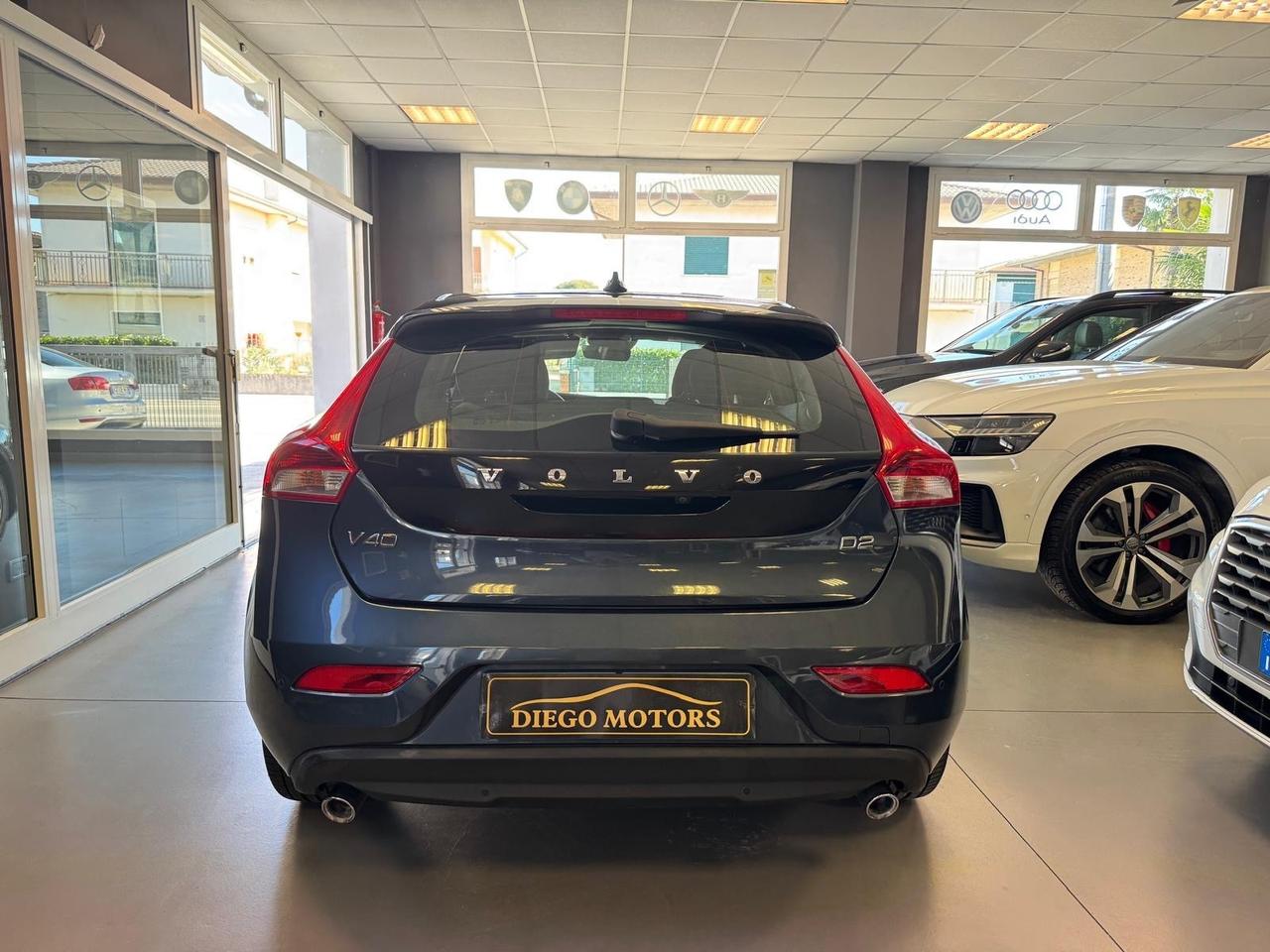 Volvo V40 D2 Geartronic Business Plus