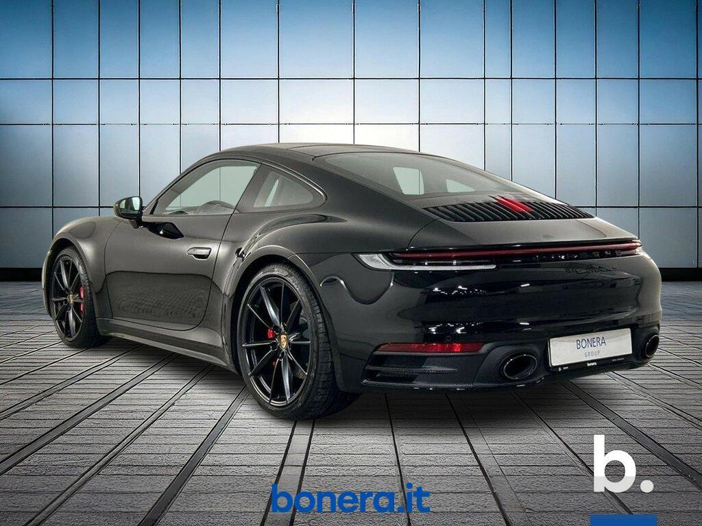 Porsche 911 Coupe 3.0 Carrera 4S PDK
