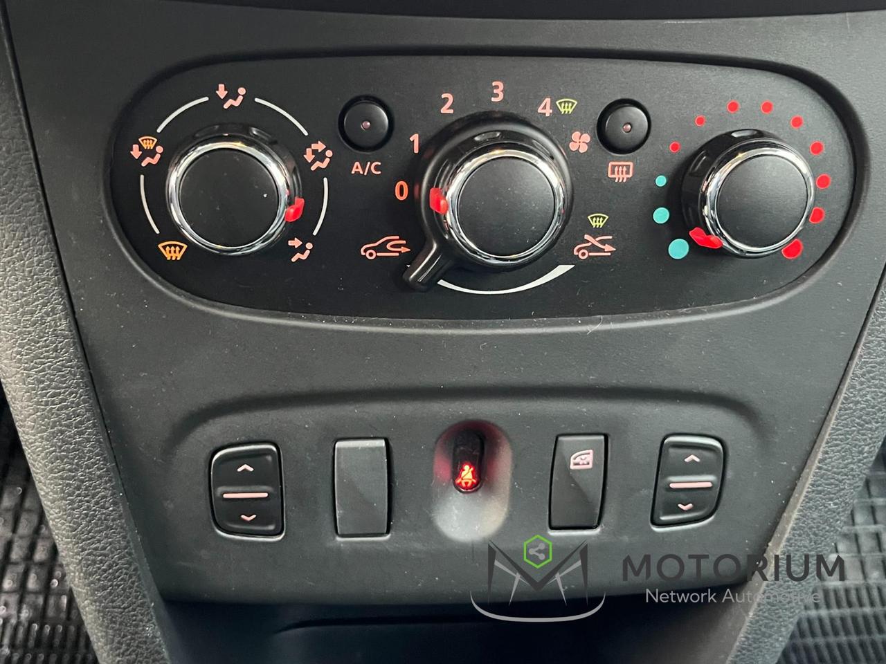 Dacia Sandero 1.2 75 CV LPG