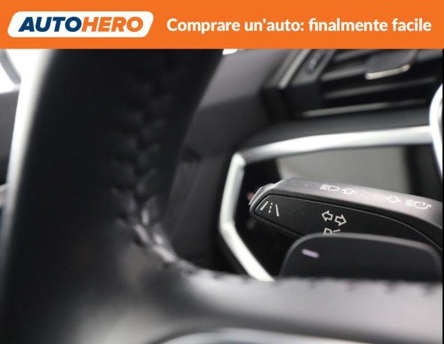 AUDI Q3 35 TDI S tronic