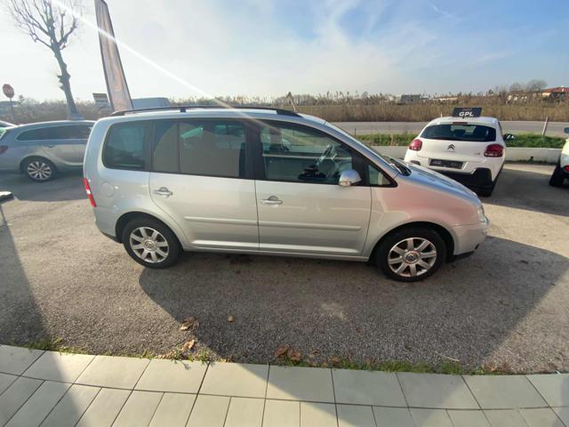 VOLKSWAGEN Touran 1.9 TDI 105CV Highline