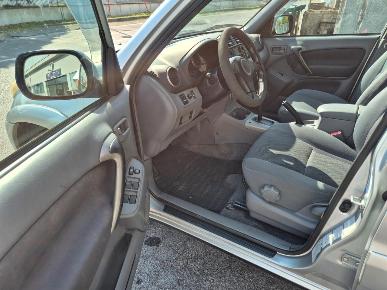 Toyota RAV 4 RAV4 2.0 16V cat 5 porte Sol UNICO!!!!!!