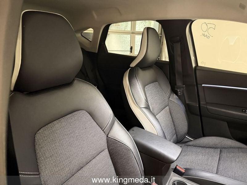 Renault Captur E-Tech hybrid 1.6 E-TECH HEV 145 TECHNO AUTO FAST TRACK