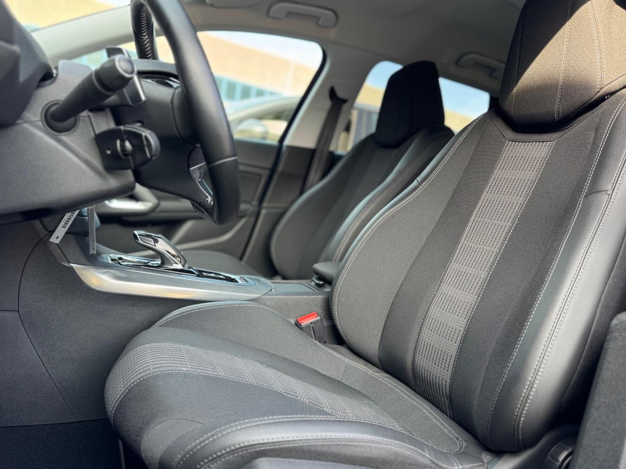 Peugeot 308 BlueHDi 120 S&S EAT8 SW Allure