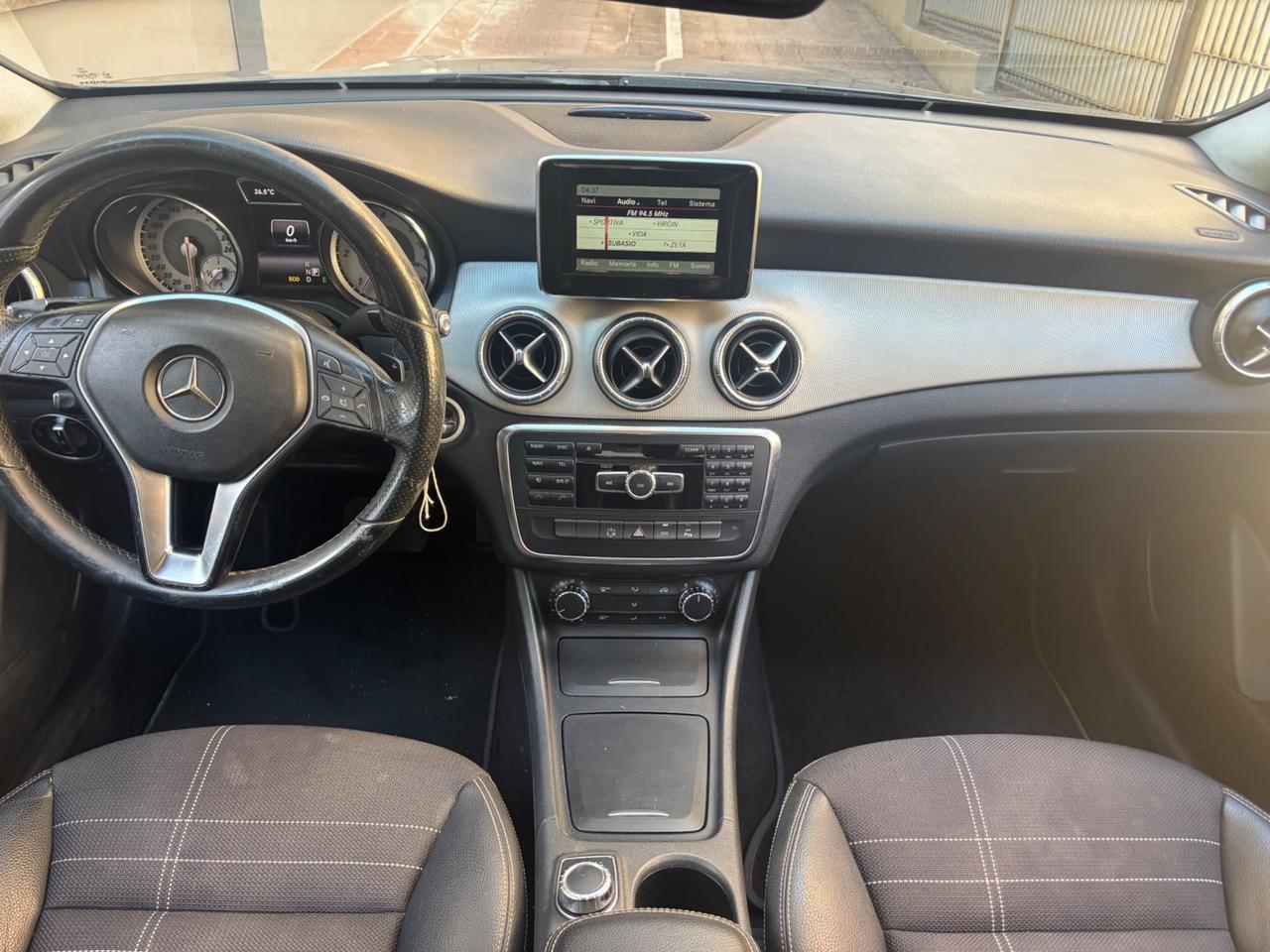 Mercedes-benz CLA 220 CDI Automatic Sport