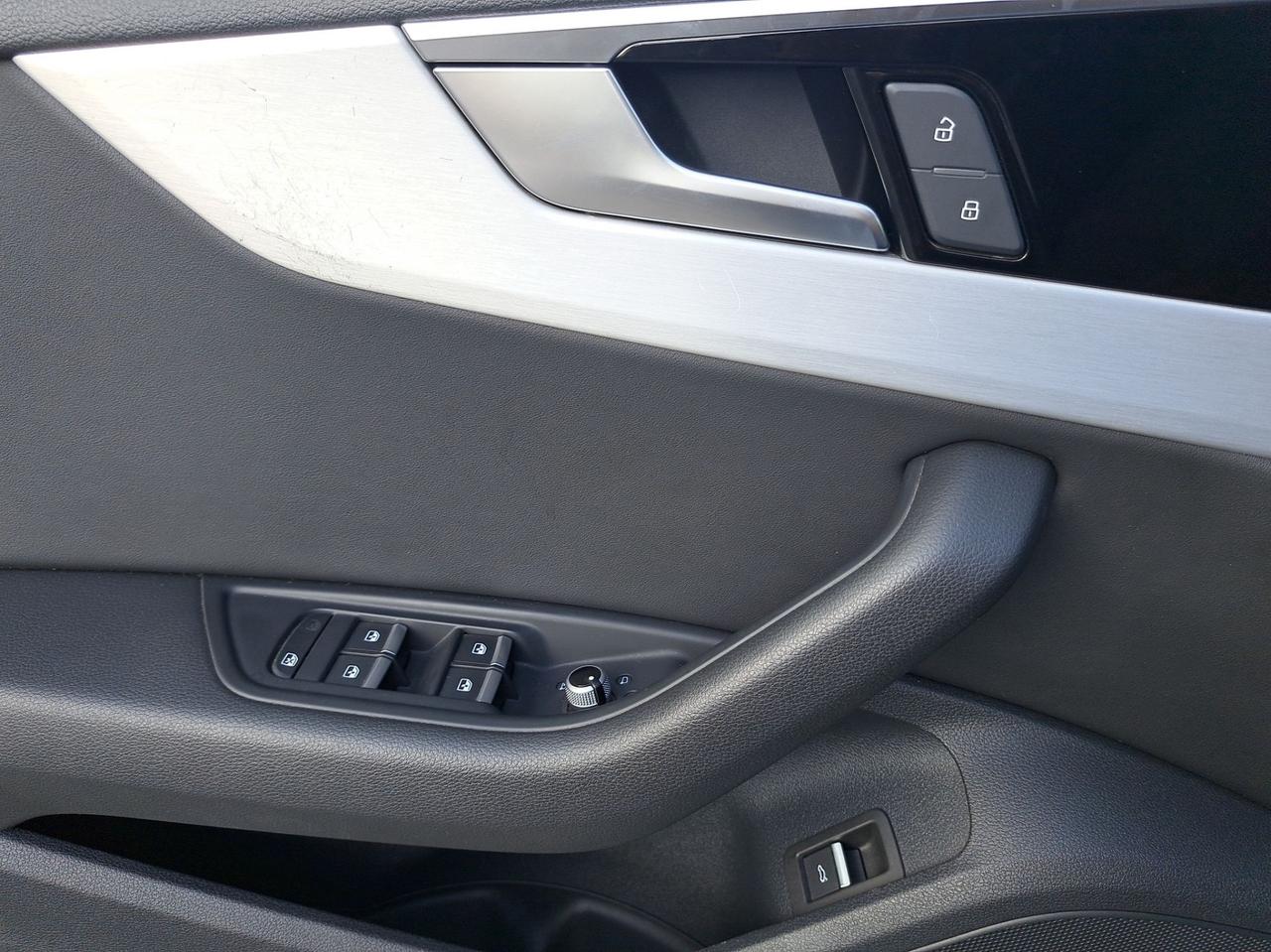 Audi A4 40 TDI S tronic