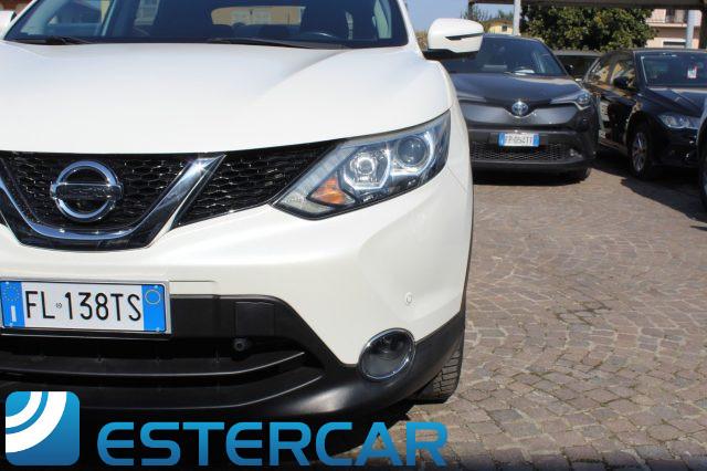 NISSAN Qashqai 1.6 dCi 4WD N-Connecta TETTO