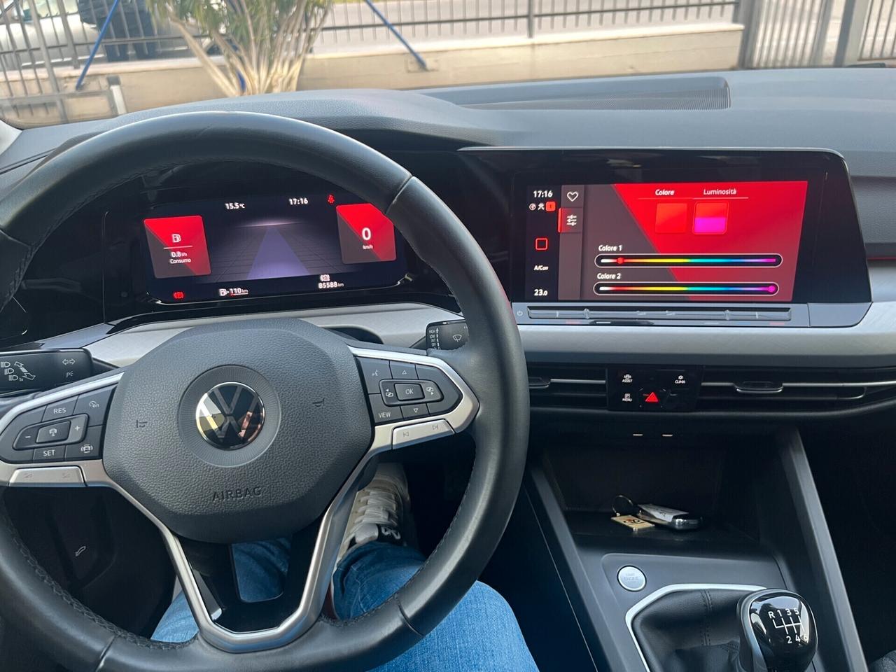 Volkswagen Golf 1.0 TSI EVO 08/2022**km 85325**