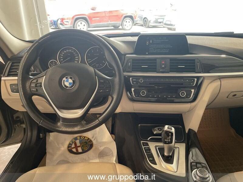 BMW Serie 3 Touring Serie 3 F31 2015 Touring Diese 318d Touring Luxury auto