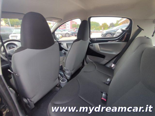 TOYOTA Aygo 1.0 12V VVT-i 5 porte Now