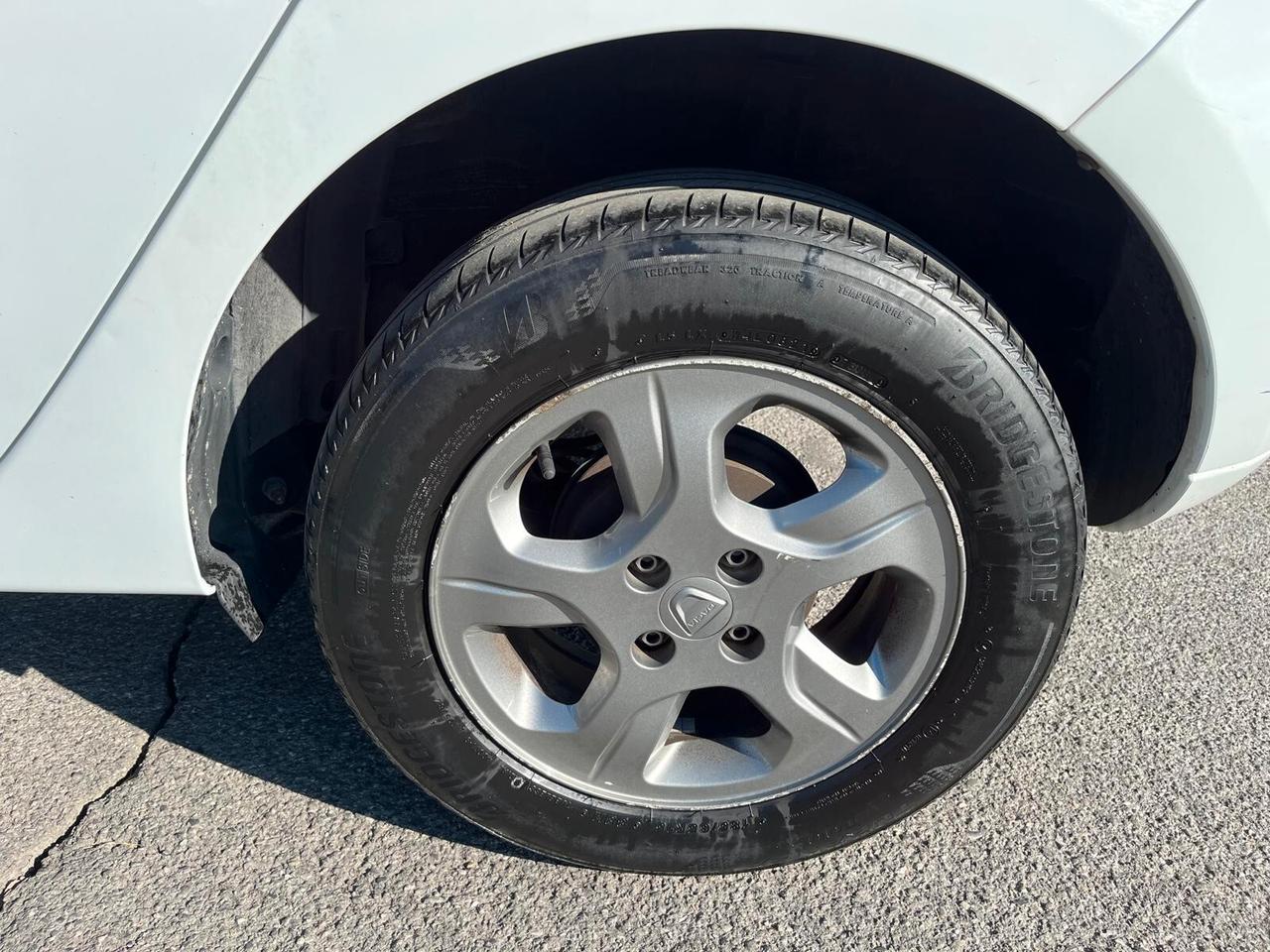 Dacia Sandero 1.2 75CV Lauréate