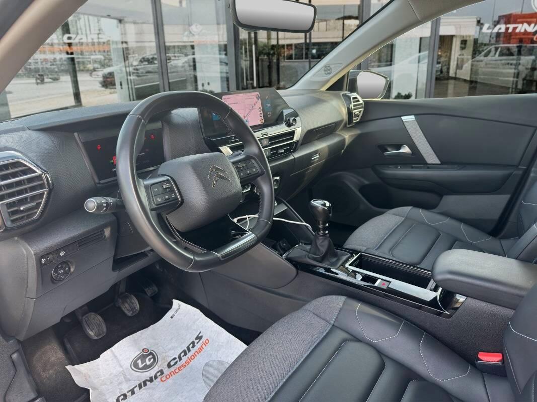 Citroen C4 1.2 puretech Shine s&s 130cv CON TELECAM E CARPLAY
