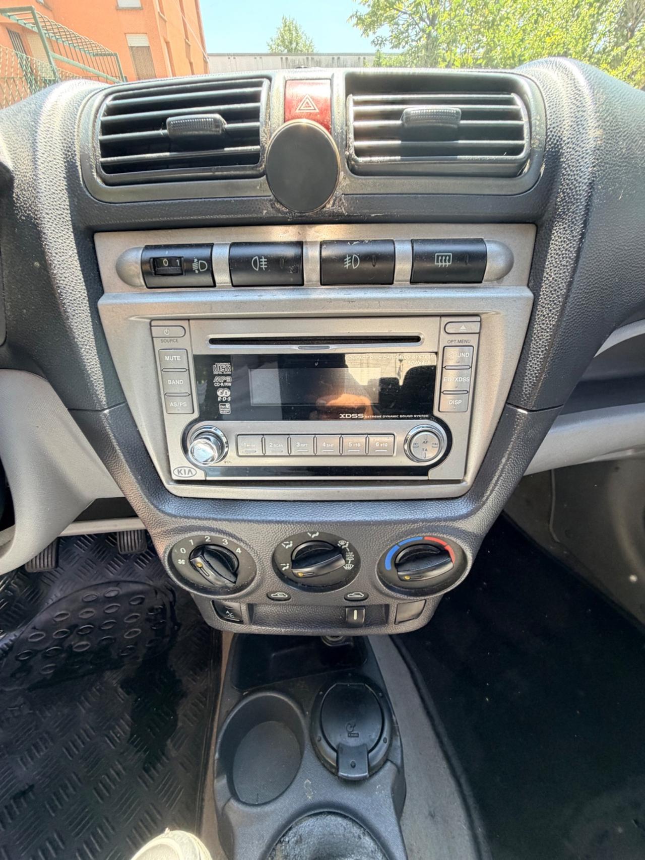 Kia Picanto 1.1 12V CRDi VGT Fresh