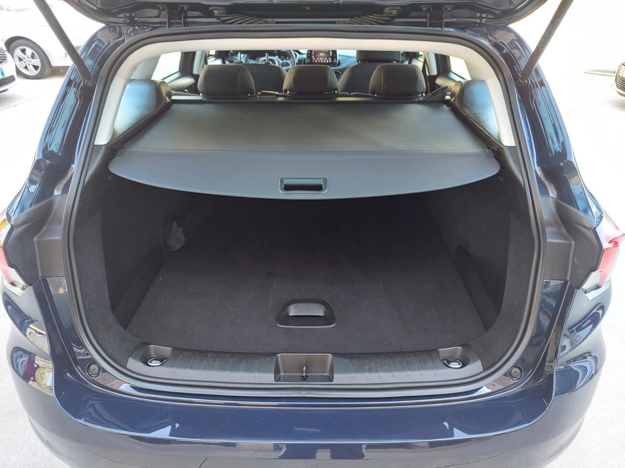 Fiat Tipo 1.6 Mjt S&S SW Lounge