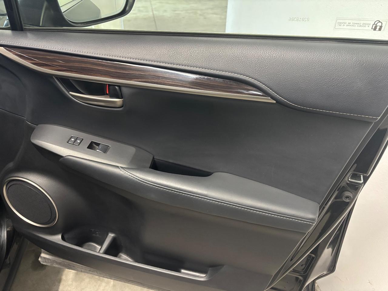 Lexus NX 300h Hybrid 4WD F-Sport FULL OPT.