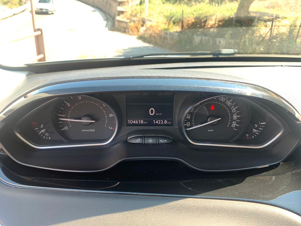 Peugeot 208 1.2 VTi 82 CV 5 porte Allure