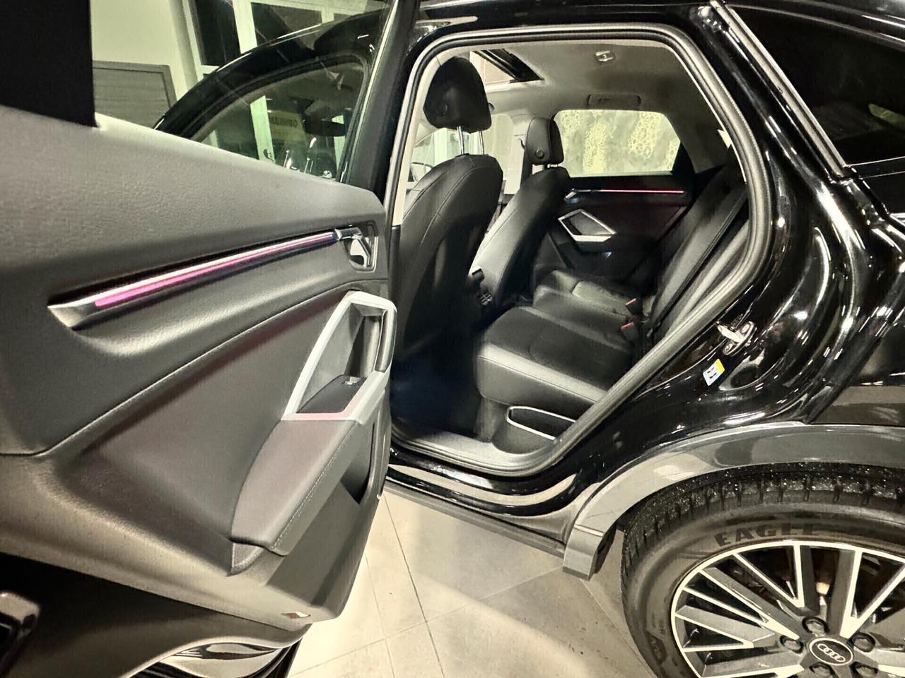 AUDI Q3 SBACK 2.0 TDI STRONIC SLINE TETTO APRIBILE