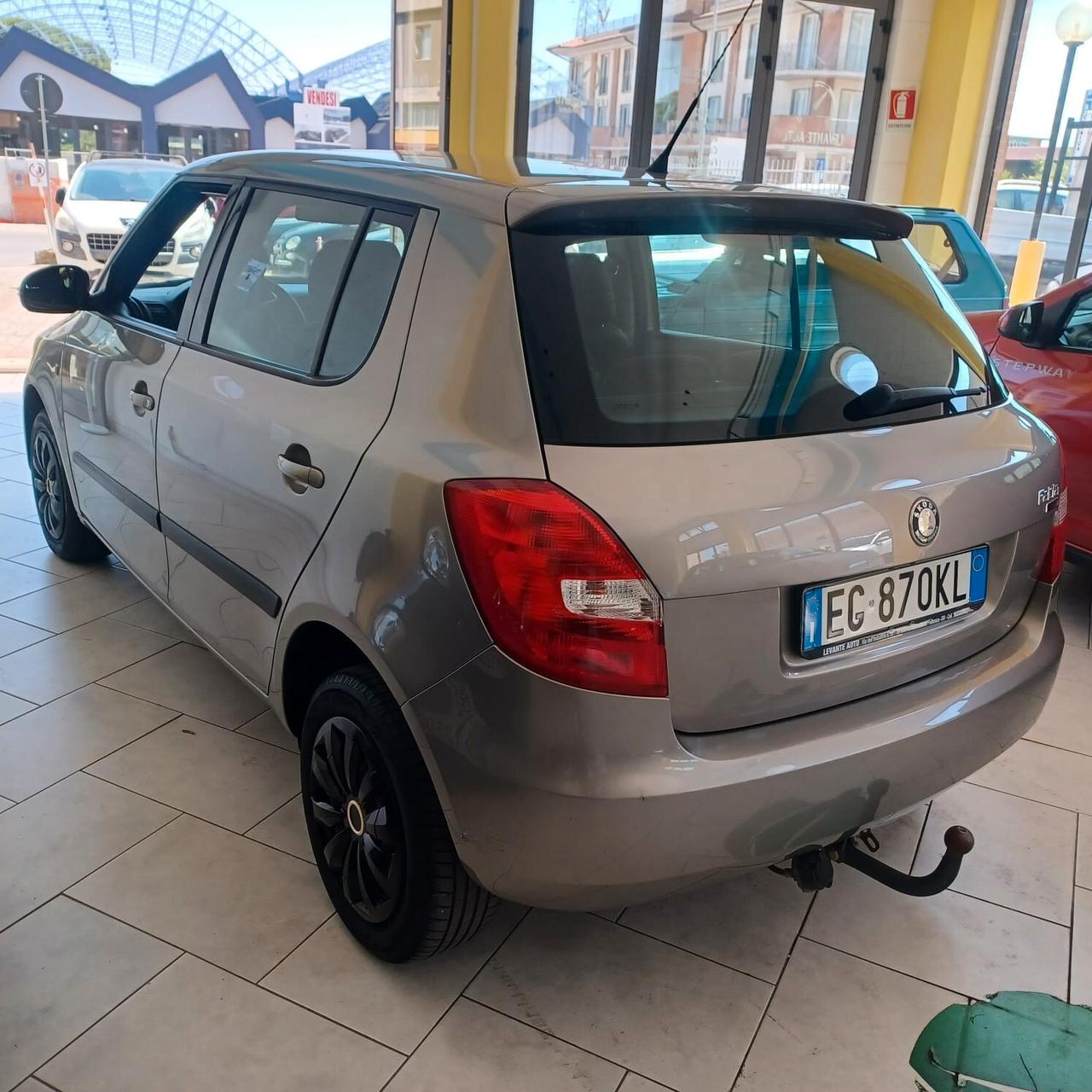 24MESI DI GARANZIA FABIA 1.6 PAGATE SOLO I LAVORI
