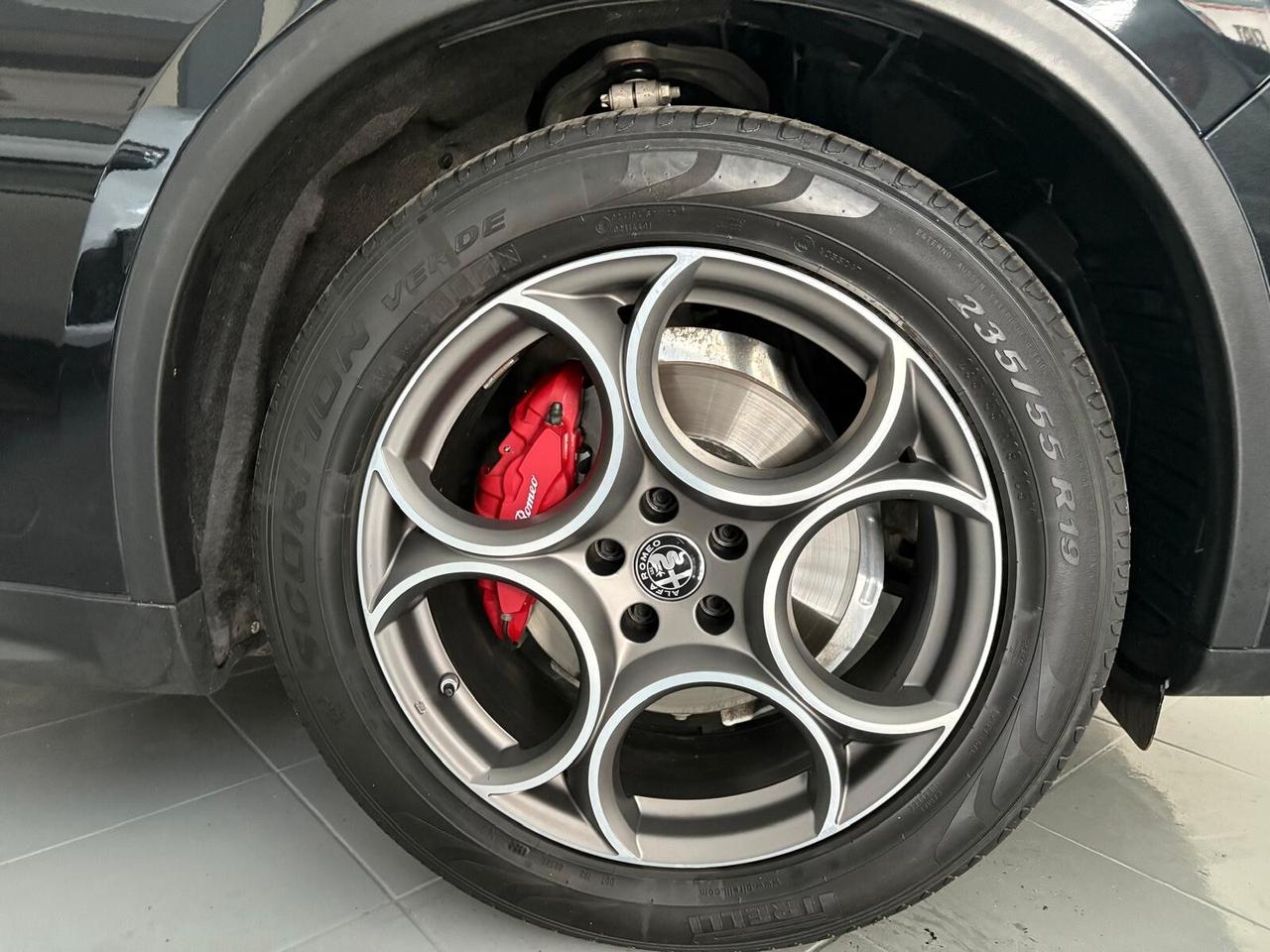 Alfa Romeo Stelvio 2.2 Turbodiesel 210 CV AT8 Q4 Super