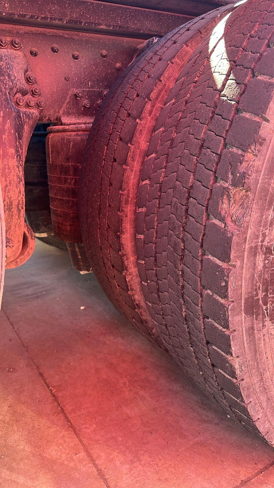 Scania 8x2 Scarrabile