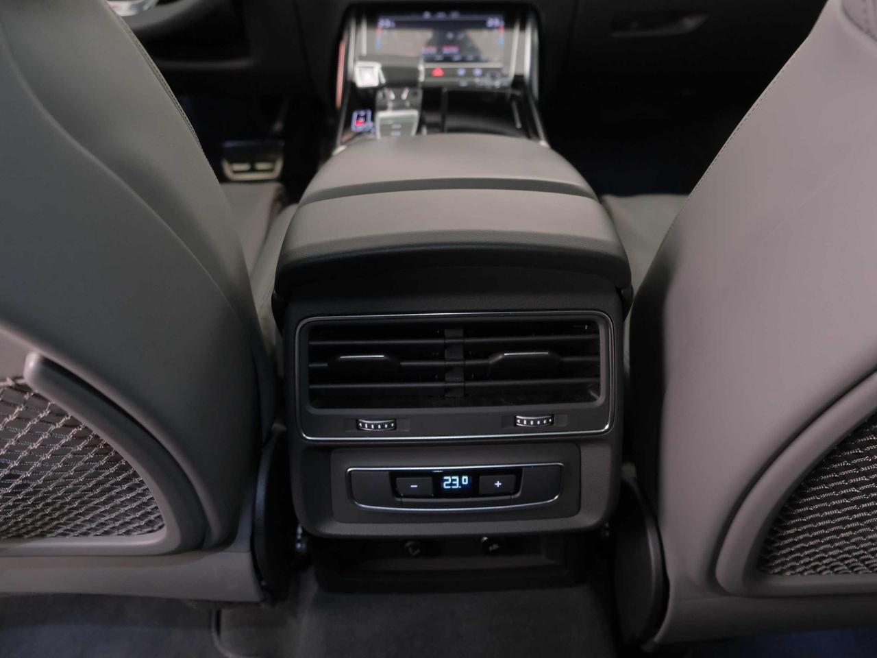 Audi Q8 55 3.0 v6 tfsi e sport quattro tiptronic