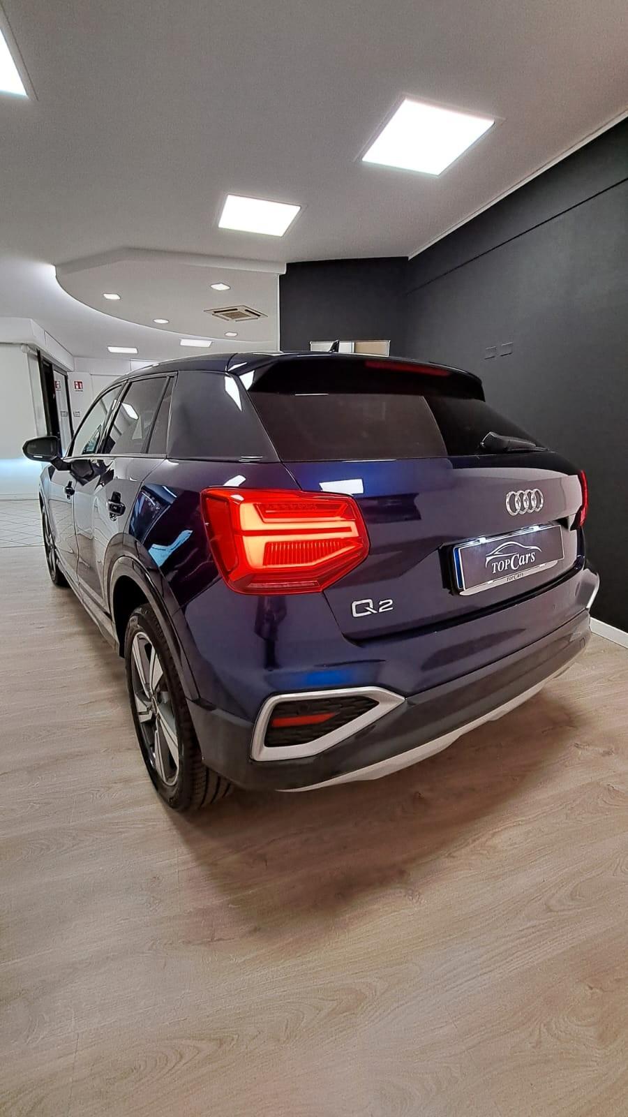 Audi Q2 30 TDI S tronic Identity Black