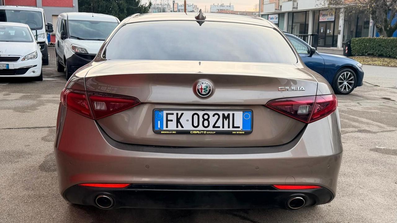 Alfa Romeo Giulia 2.2 Turbodiesel 150 CV Super