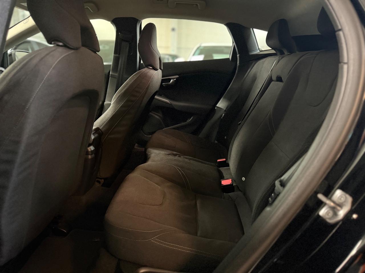 Volvo V40 D3 Kinetic EURO 6B