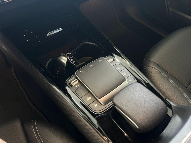MERCEDES-BENZ GLB 200 d Automatic 4Matic Sport