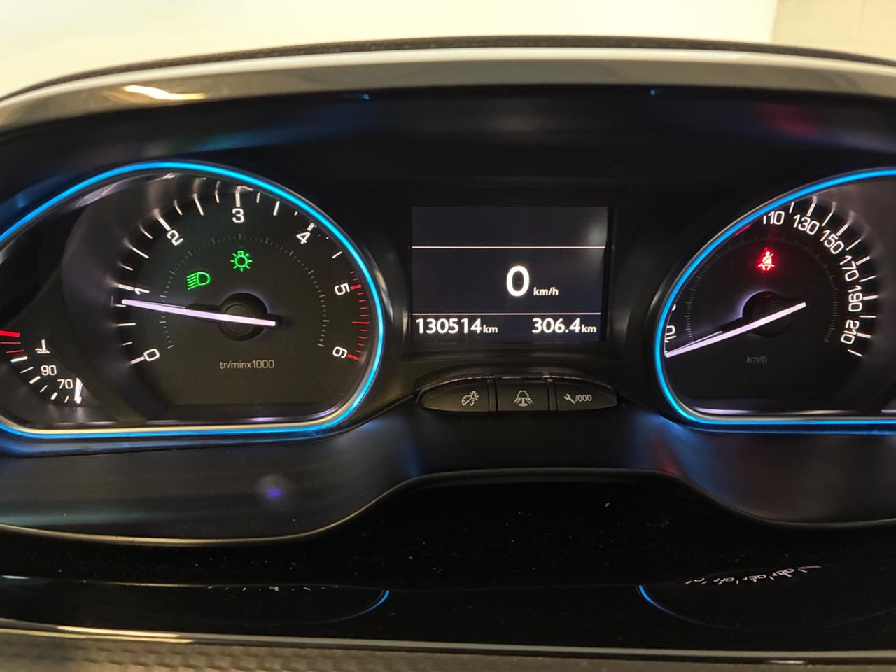 Peugeot 2008 BlueHDi 120 S&S Allure