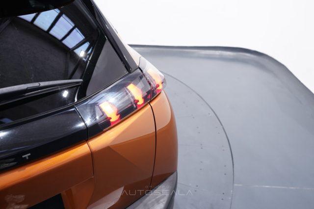 PEUGEOT 2008 1.2 PureTech 100cv S&S Allure Pack