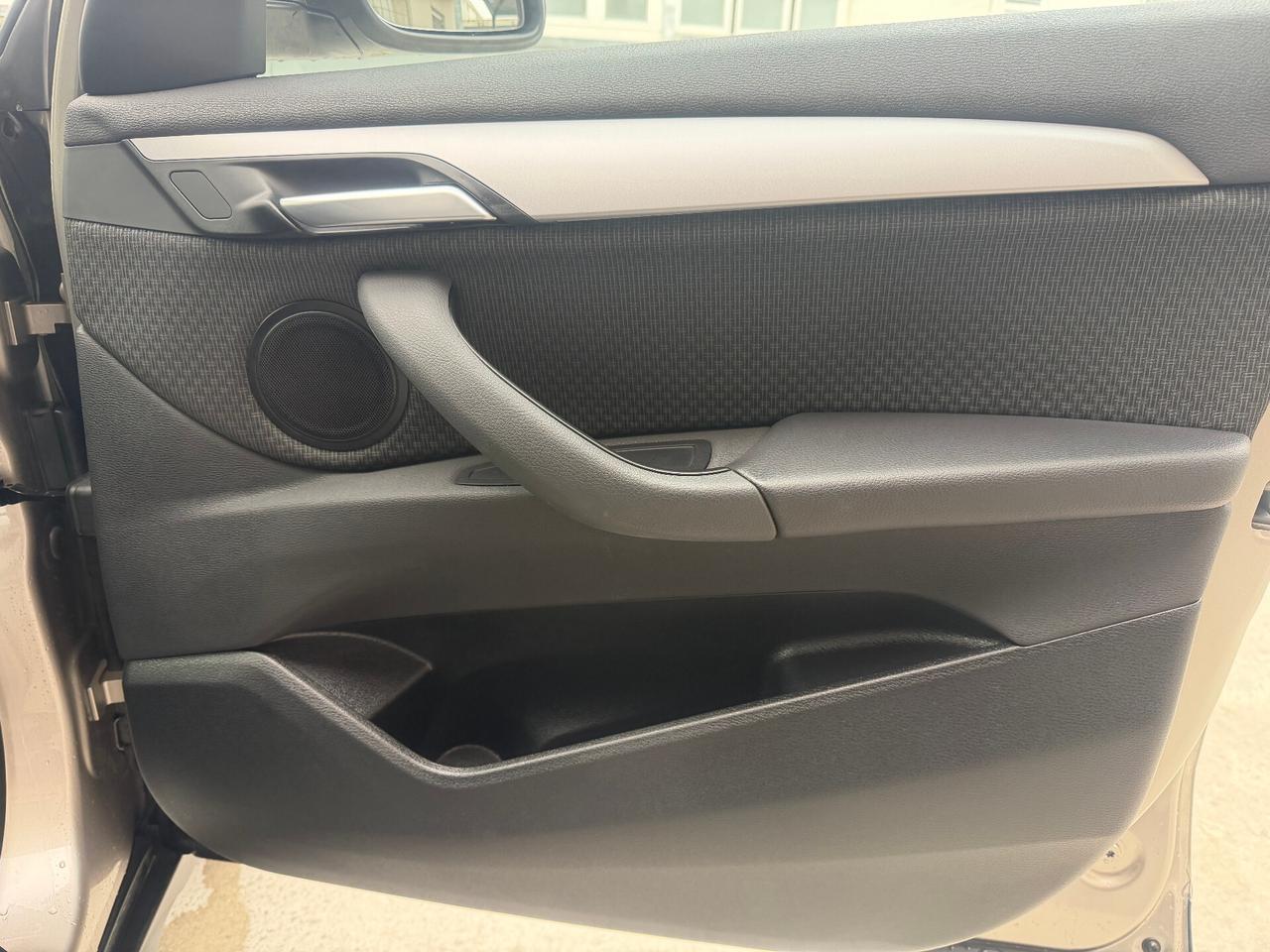 Bmw X1 xDrive25e Business Advantage