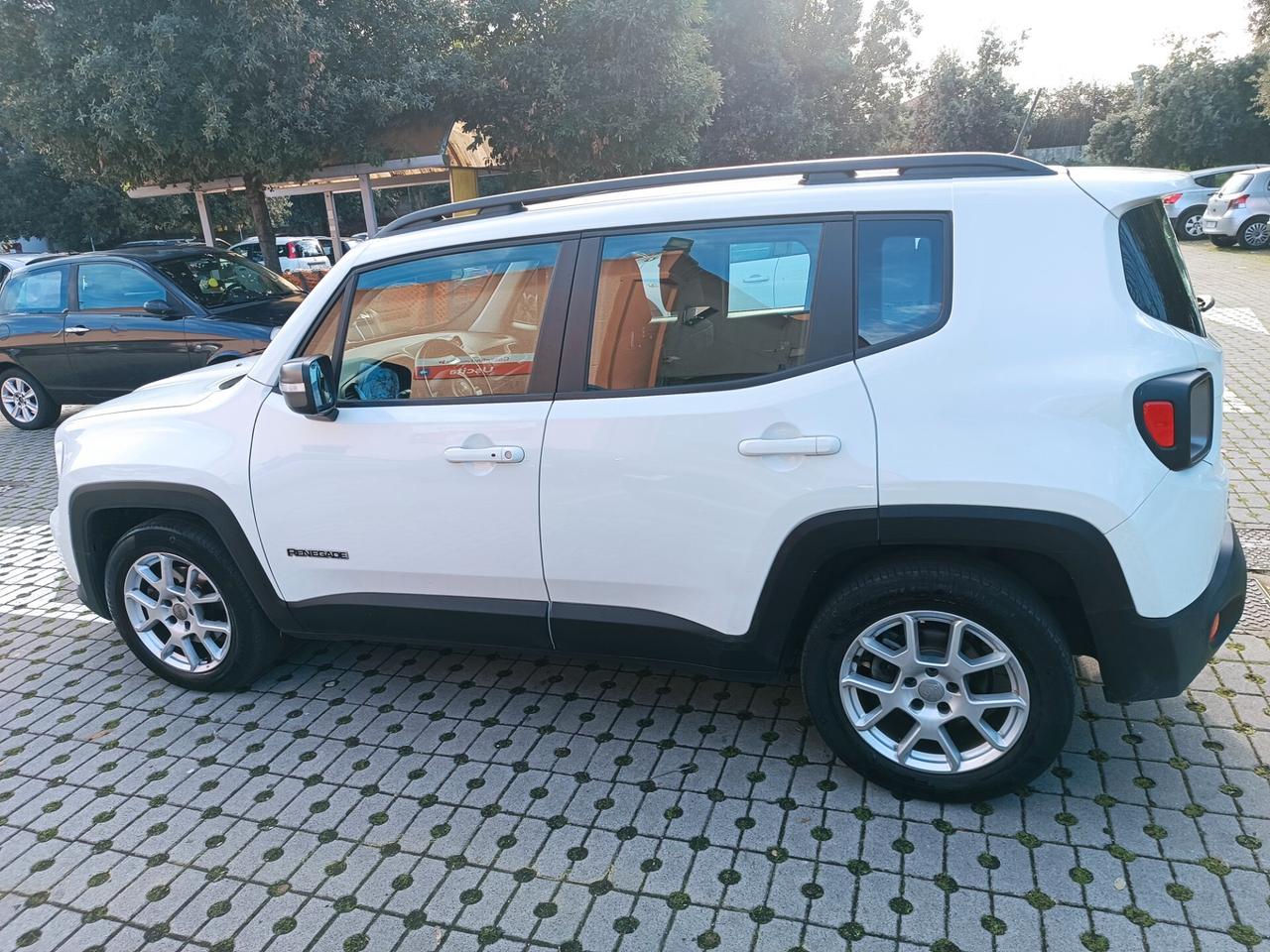 Jeep Renegade 1.3 T4 DDCT Limited