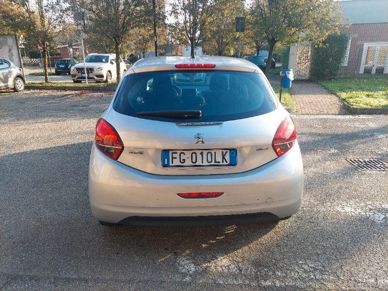 Peugeot 208 PureTech 82 5 porte Access