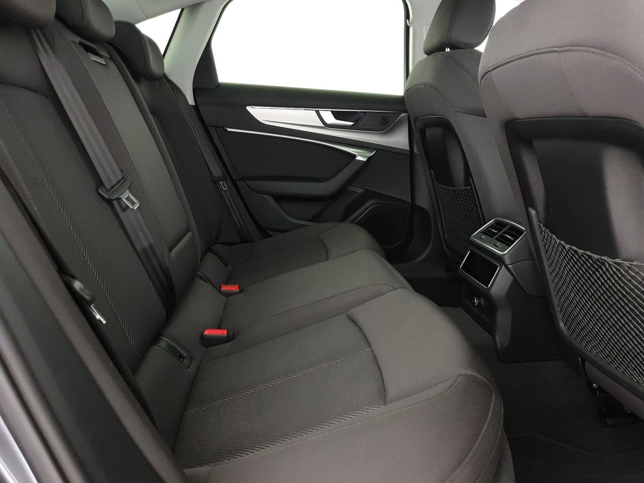 40TDI 204CV quattro S tronic Business Design