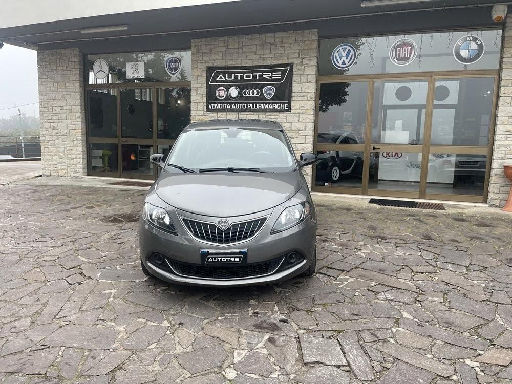 Lancia Ypsilon 1.0 FireFly 5 porte S&S Hybrid Ecochic NEO PATENTATI